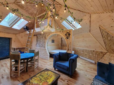 Hobbit's House