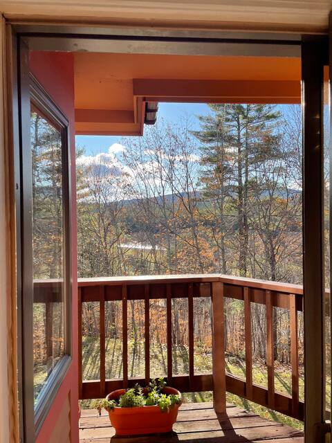 Sunday River area condo! Mountain views and pool