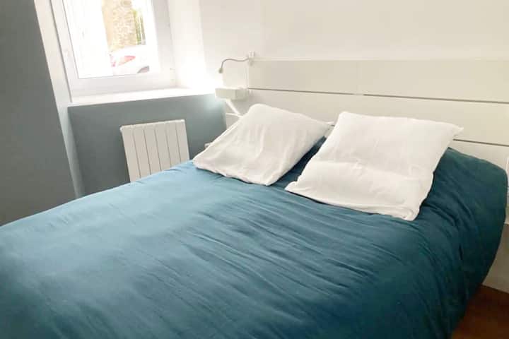 Chambre parentale avec lit queen size