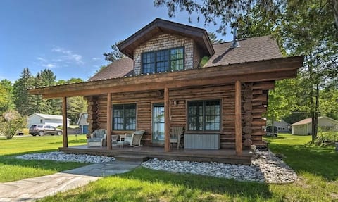 Cozy Cabin on Manistee Lake