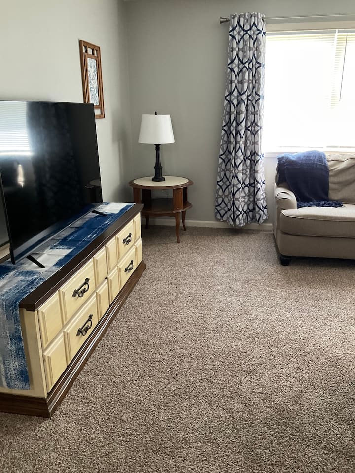 Lovely 2 Bedroom Duplex - Saint Joseph, MO