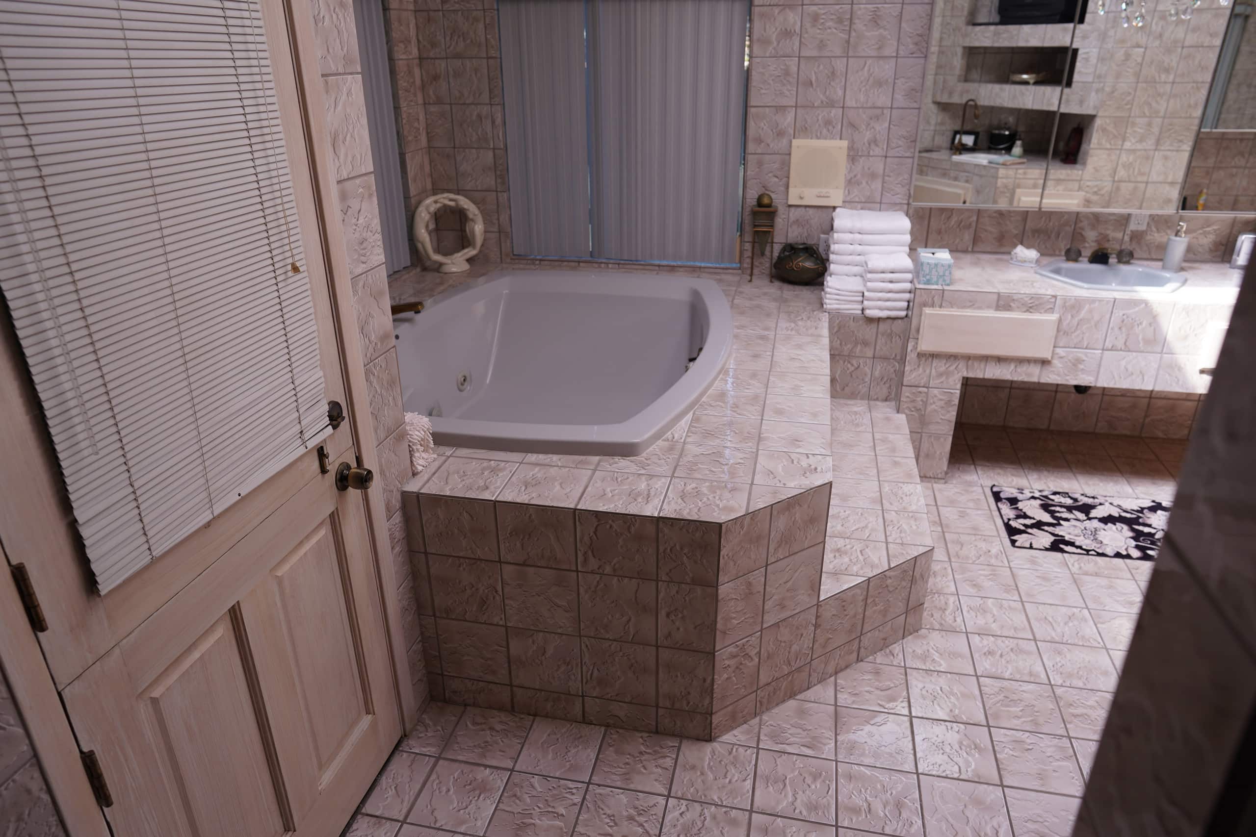 Mediterranean Villa with Indoor Pool & 4 Kitchens - Photo 32