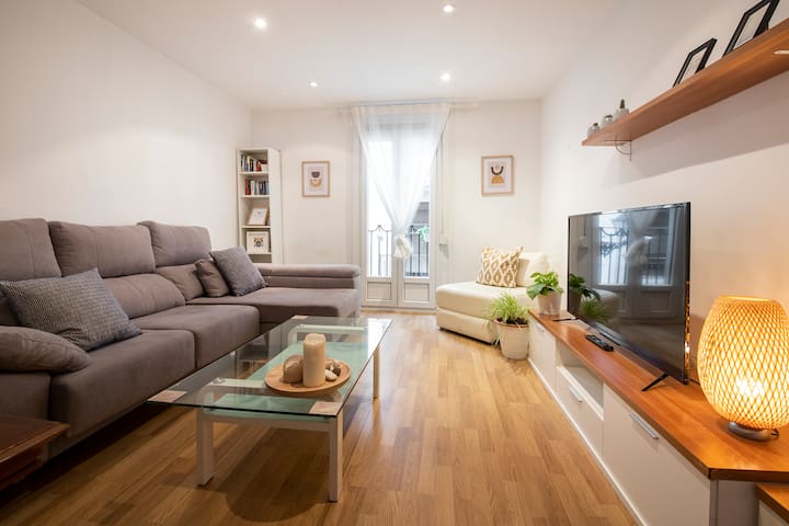 ★Spacious Central Old Town Apartment!★