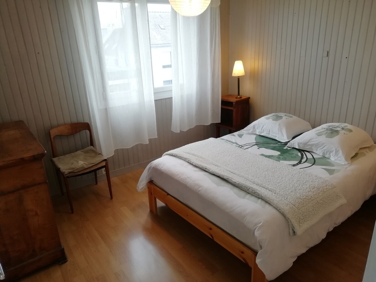 Habitación PEMP
1 cama en 140 cm