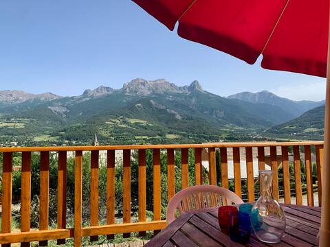 Villa du Verger facing south, beautiful view