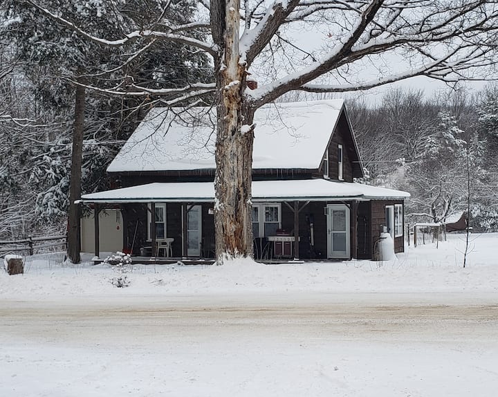 Bela's Bungalow Houses for Rent in Malone, New York, United States