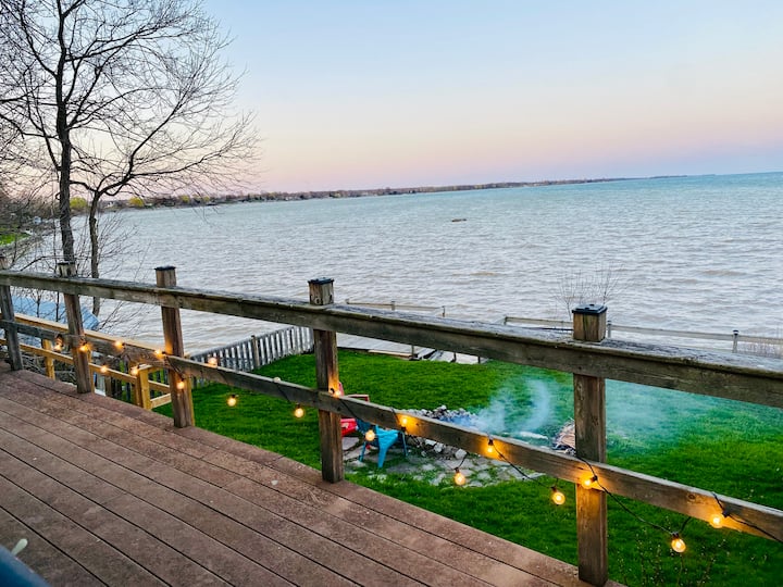 ★Lakeside Terrace Cottage★ Gateway by the Lake Cottages for Rent in Nanticoke, Ontario, Canada