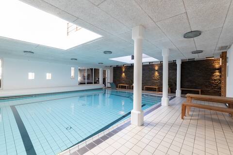 Langeland luxury apartment with pool and spa