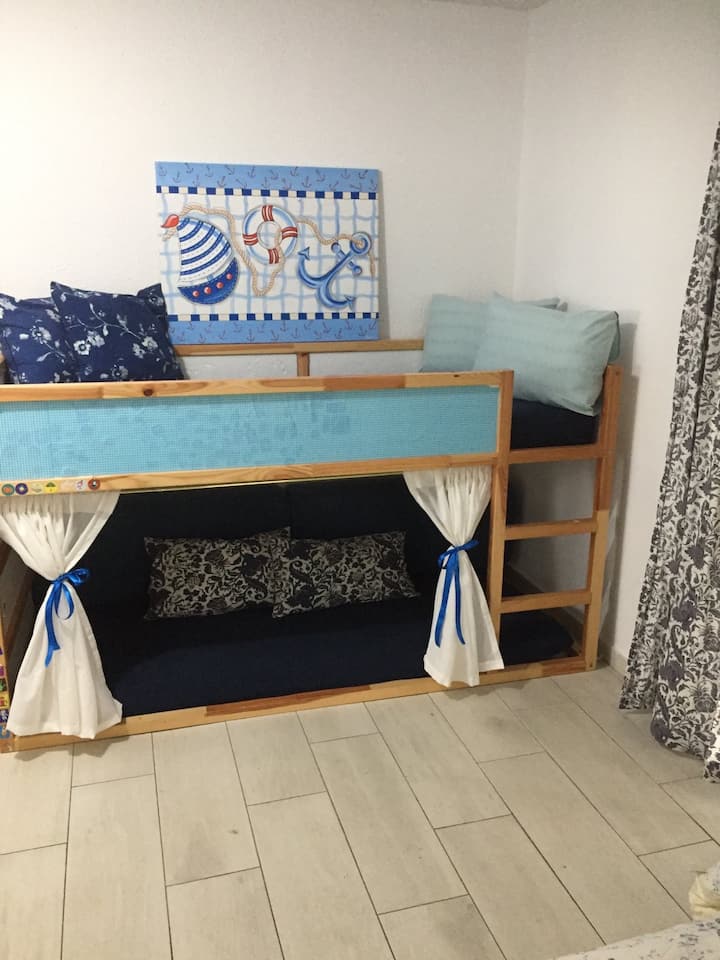 غرفة النوم 2