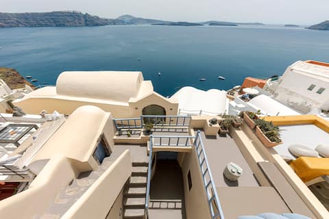 Oia Lucky Emerald Residence