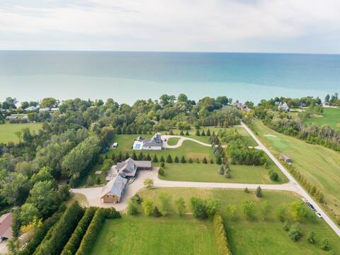 Ridgeway Retreat: Country Estate w/ 2 Homes, Beach