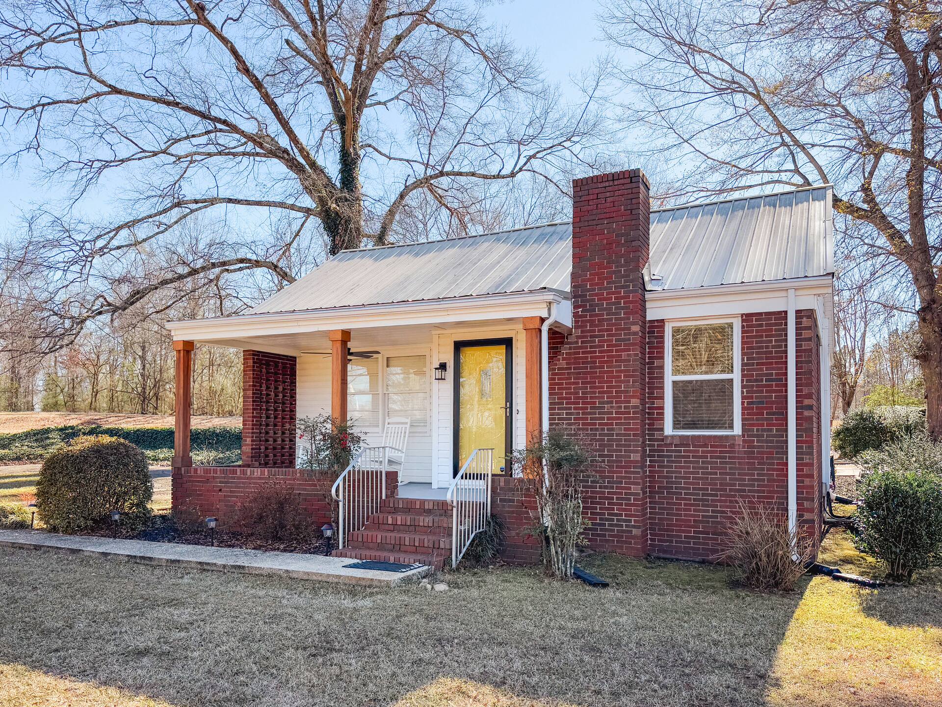 Joy's Place - 3BR/2BA Cottage