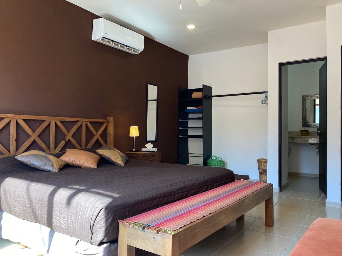 საძინებელი 1