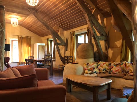 Full cottage for 12 people