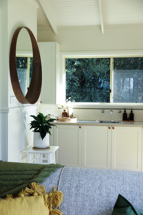 Drumreagh Cabin 1- Modern style in country setting
