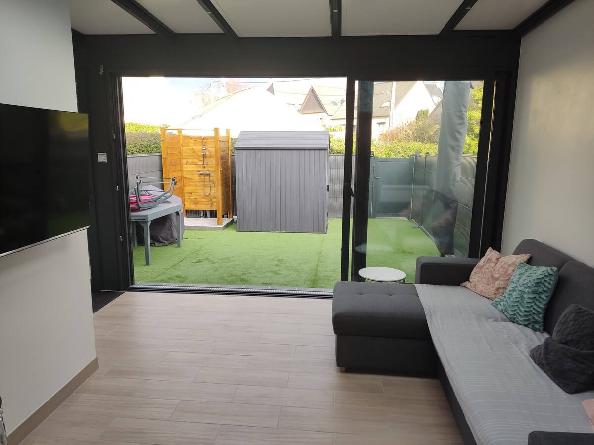 Top Airbnb: Quiet house, 300 m from the beach in Dinard in Dinard