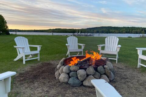 Lake Charlevoix Waterfront! 4 BR | Dock | Huge Lot