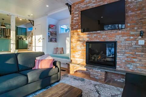 3-bedroom house 915A Shefford mountain view