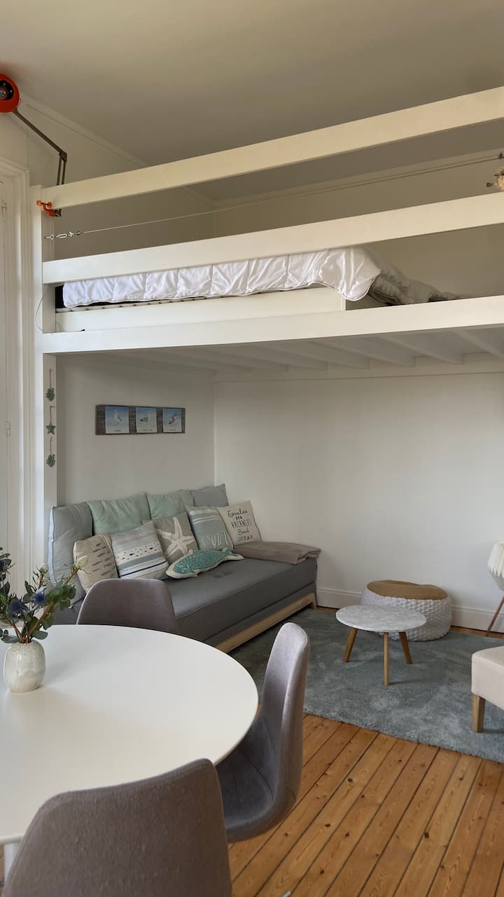 Un Charmant Cocon Dans Une Villa Normande Vue Mer - Villers-sur-Mer