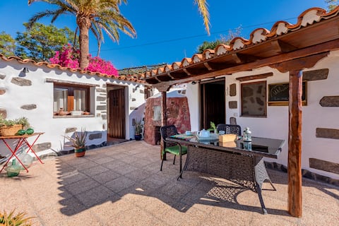 Propiedad de Airbnb exitosa: Las Casas de la Rueda (The Wheel Houses) - La Casita en Santa Lucía De Tirajana