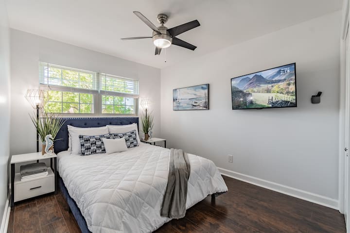 غرفة نوم Seahorse بسرير بحجم كبير