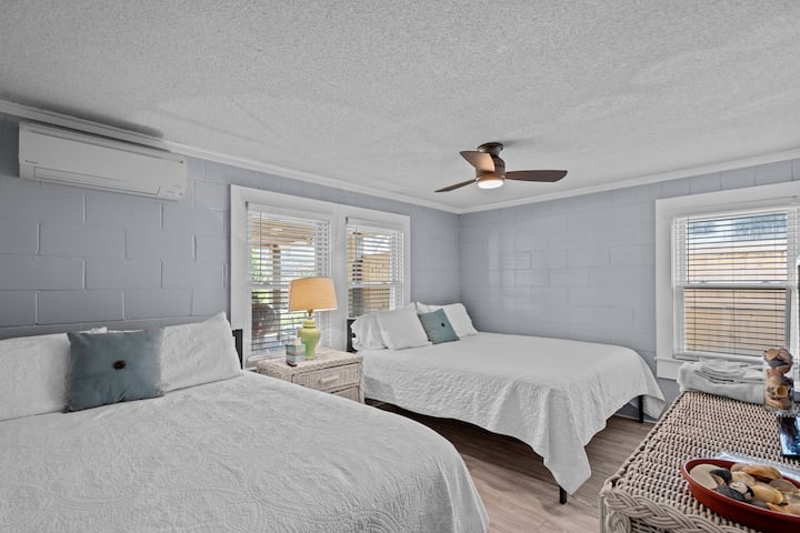 Beneden kingsize en queensize slaapkamer 