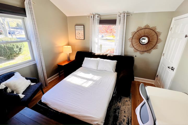 The Red Maple Studio Minutes From Salisbury! - Salisbury, MD