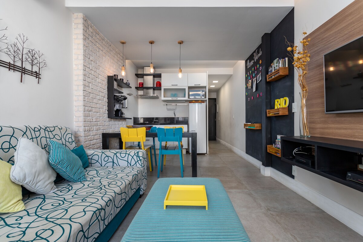 Всекидневна и кухня /всекидневна и кухня