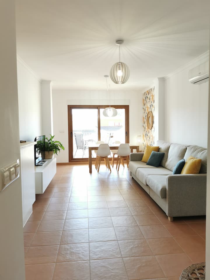 Bonito Apartamento. Piscina, Tranquilidad Y Vistas - Costa Blanca