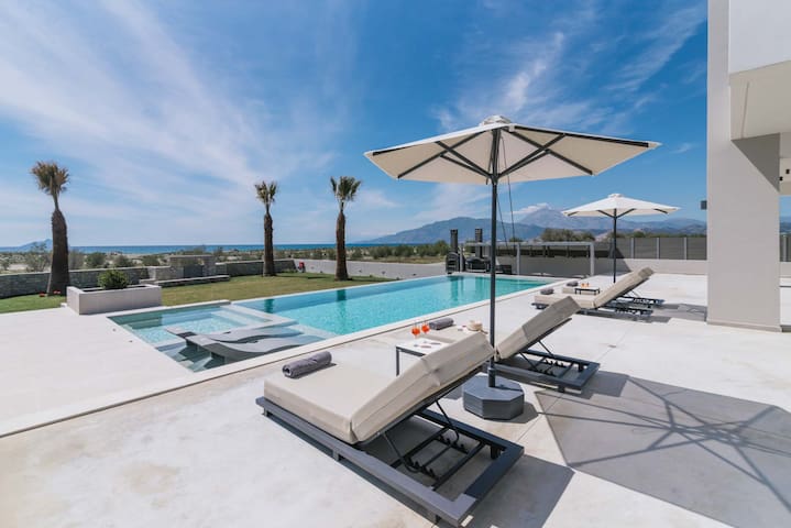 Grand Sea View Villa