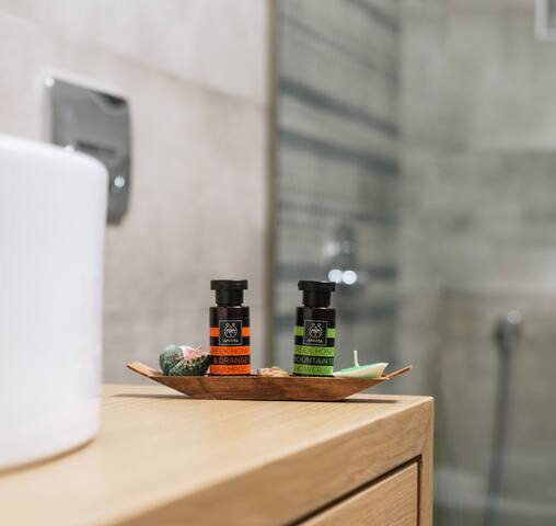 Grand Sea View Villa gallery image 3