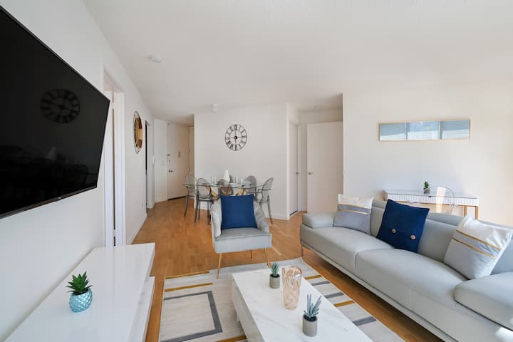 Lovely Ues Luxury 2 Bed W/gym, Pool, Laundry #6160 - New York City