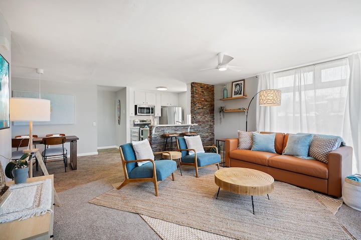 Seaspray Oceanside,  California Beach Condo! - South Carlsbad State Beach, California