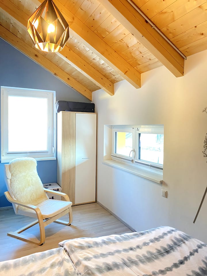 Schlafzimmer 2