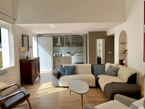 Successful Airbnb property: La Maison du Cèdre, Montpellier in Les Cévennes
