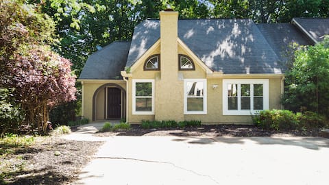 *NEW* Unwind Chic home Outdoor Relaxation Kennesaw