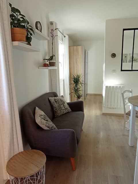 Comfortable two-room totally new, quiet and beautiful view