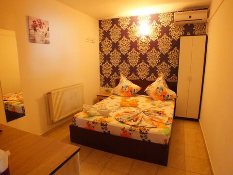 1 Costinesti Villa Nico