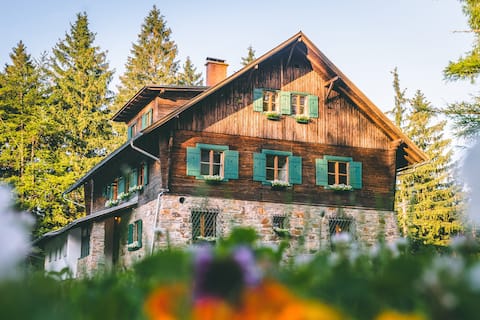 Posestvo Šumik- Private Country house