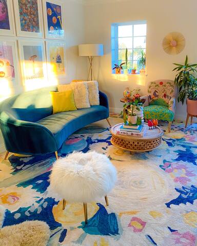 DREAMY PENTHOUSE IN DUMBO W/ OUTDOOR SHOWER gallery image 2