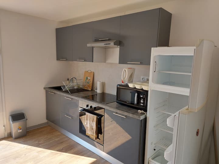 Studio Indépendant + Extérieur Avec Vue Imprenable - Challes-les-Eaux