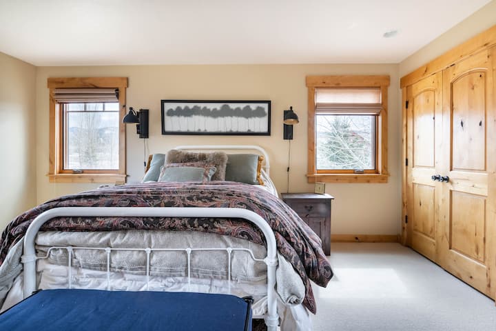 Primer dormitorio de invitados en la segunda planta.