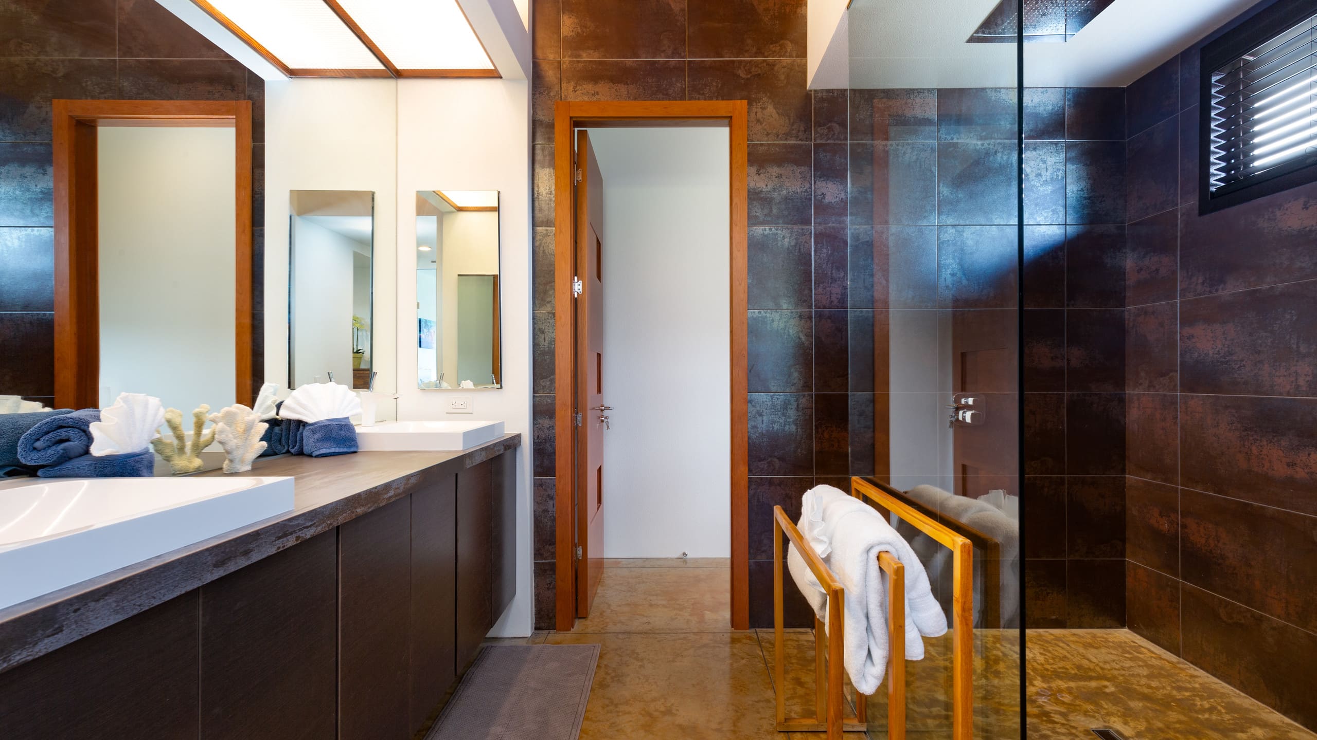PiH Family Tides- 5 BR -2 Studios Hilton Passes - Photo 29