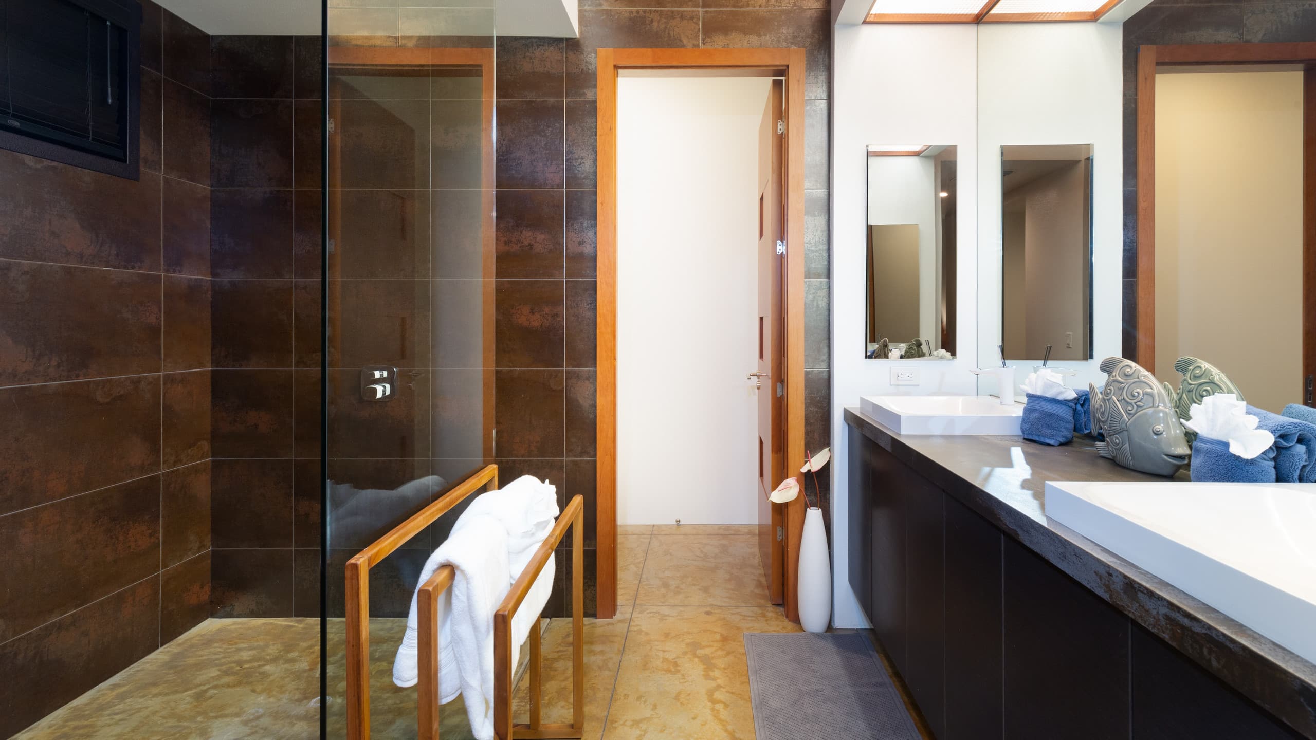 PiH Family Tides- 5 BR -2 Studios Hilton Passes - Photo 28