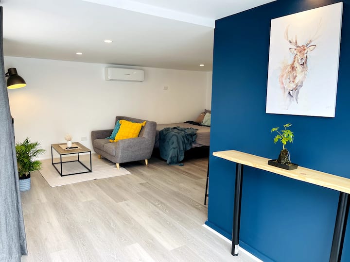 Modern Studio • Mountain View • Near Airport & Cbd - Hobart