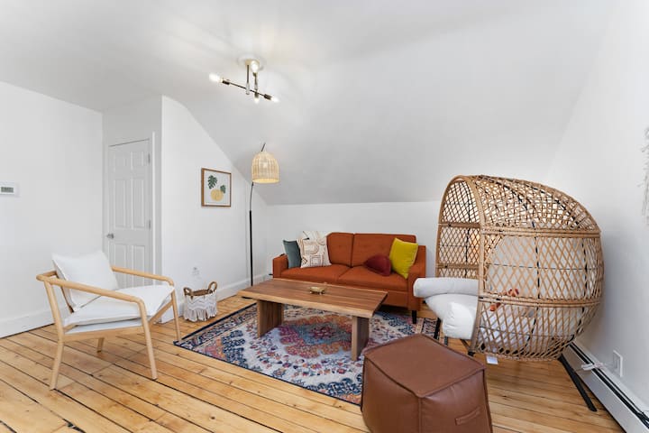 ★9-bedrooms★ Modern & Stylish Stay For Big Grps! - Providence, RI