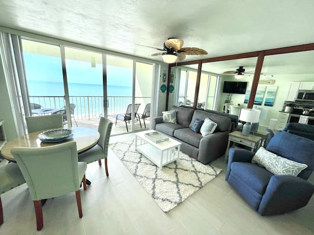 Beachfront 9th floor