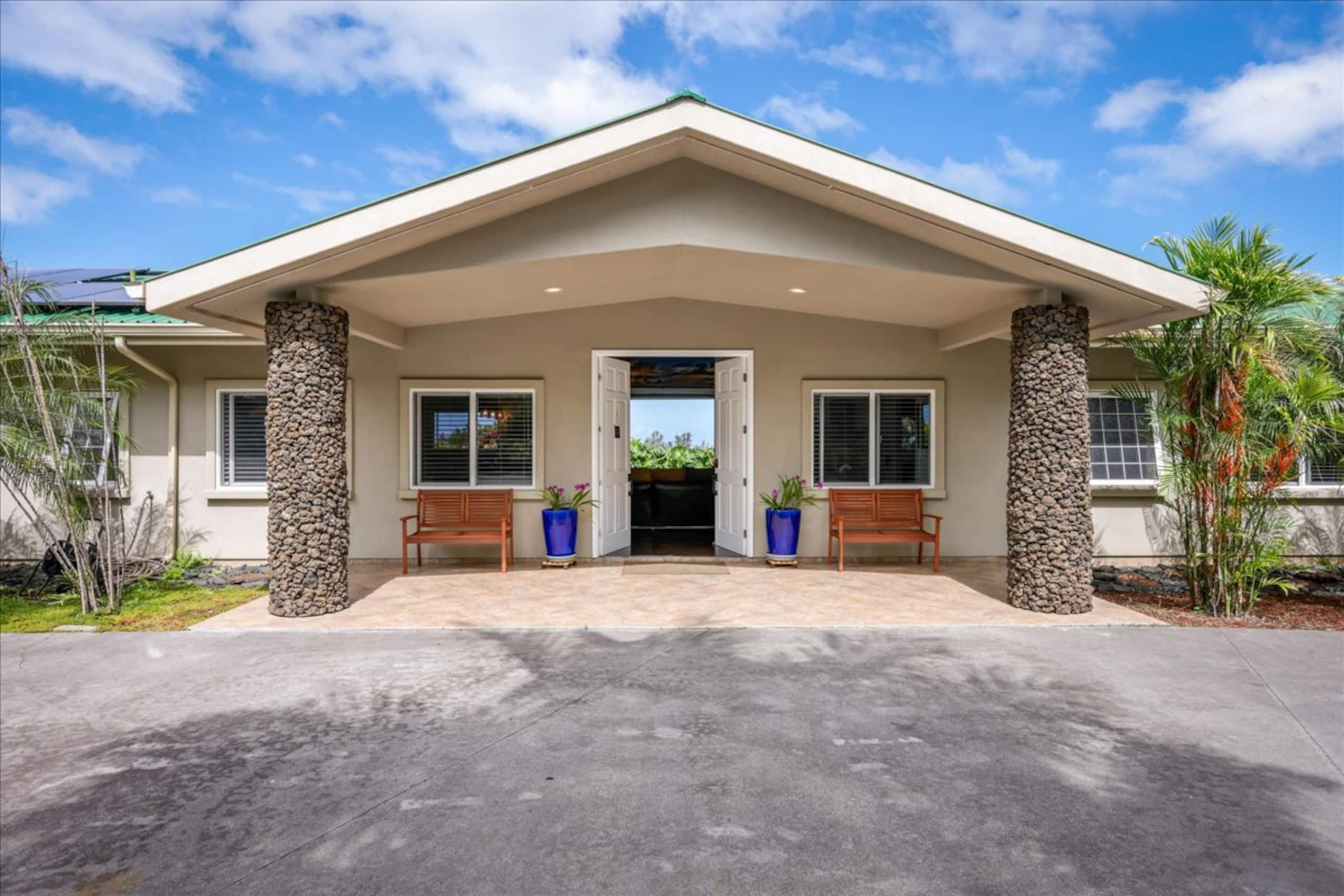 Home in Kailua-Kona · ★4.98 · 3 bedrooms · 5 beds · 2.5 private baths - Image 36