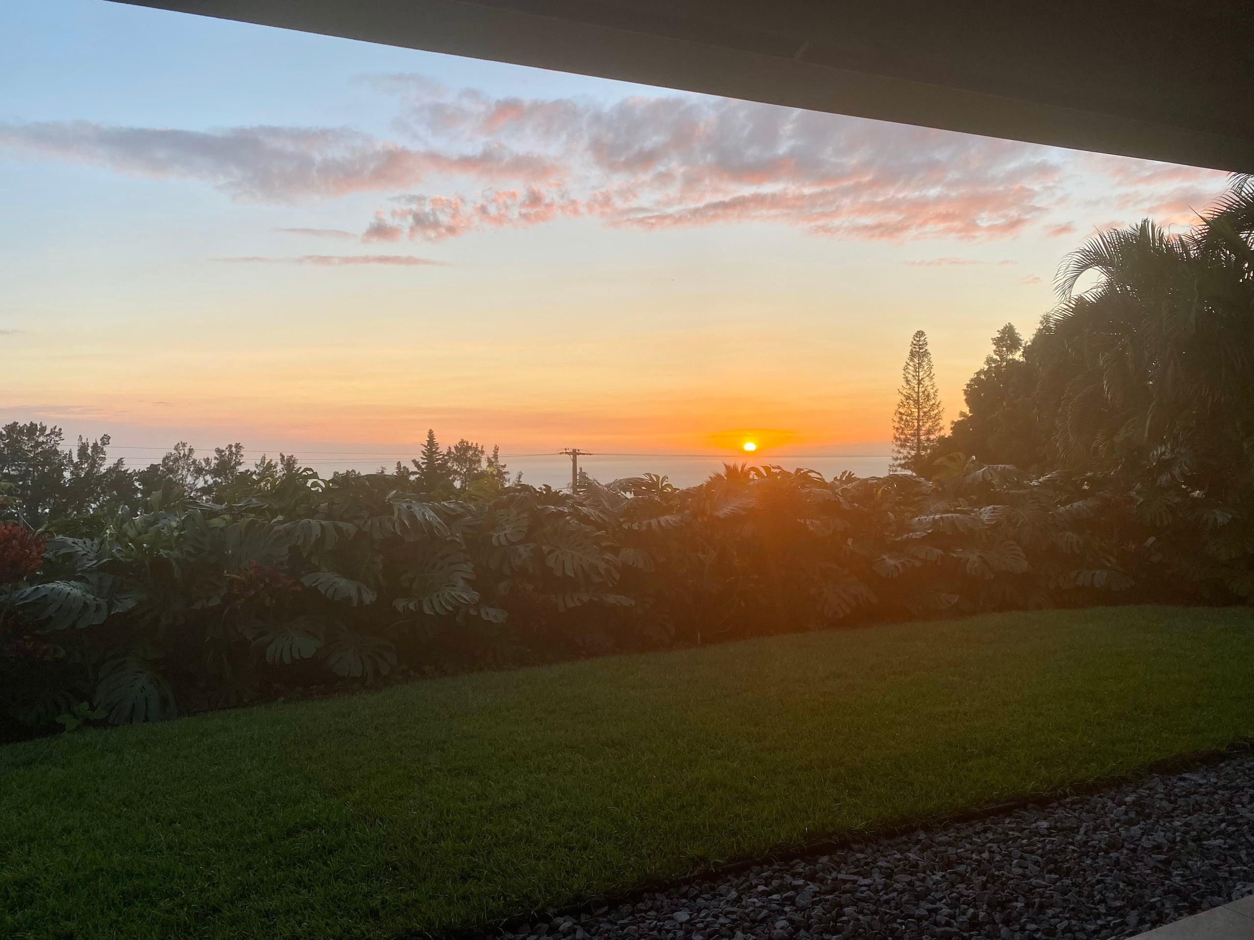 Home in Kailua-Kona · ★4.98 · 3 bedrooms · 5 beds · 2.5 private baths - Image 29