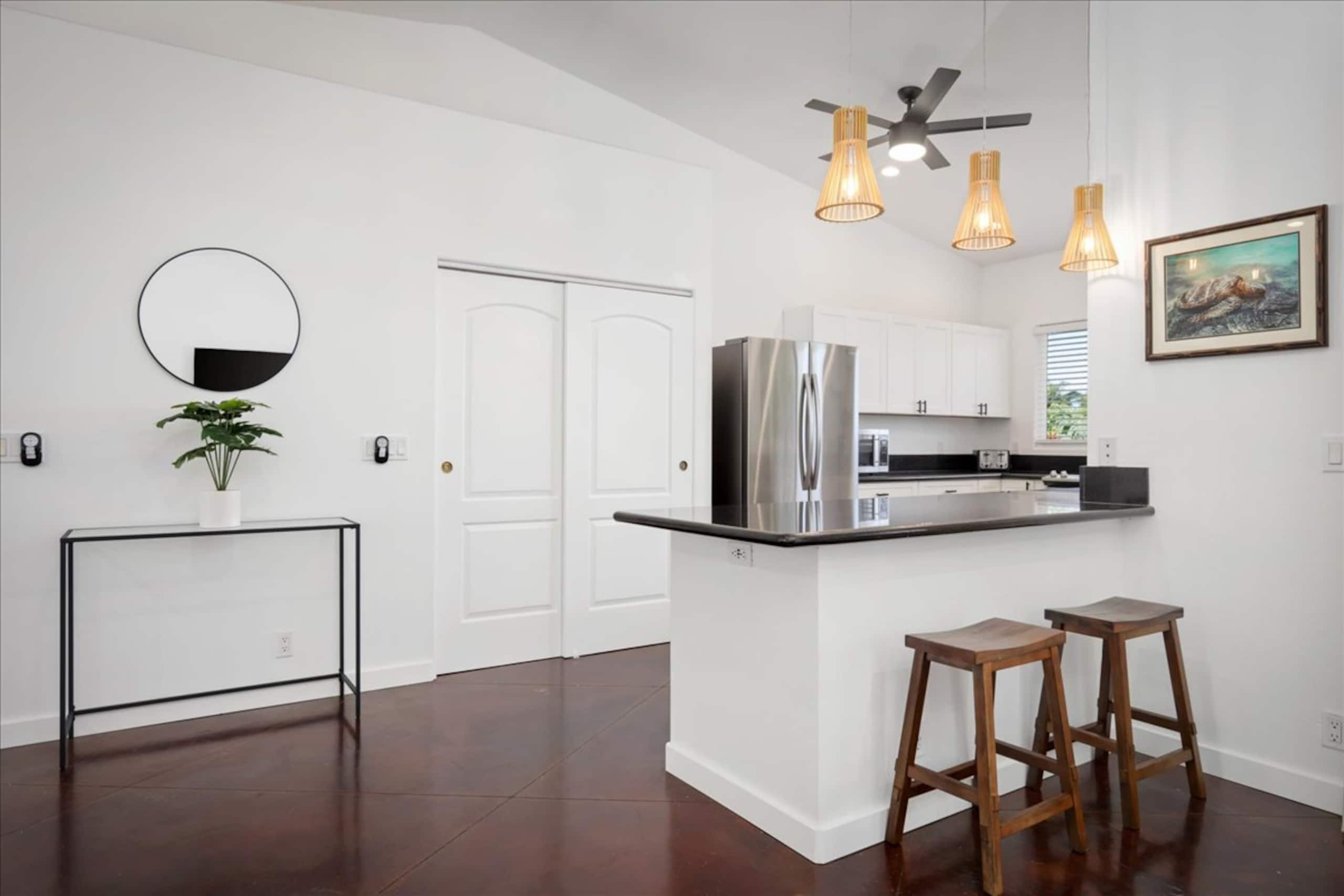 Home in Kailua-Kona · ★4.98 · 3 bedrooms · 5 beds · 2.5 private baths - Image 8